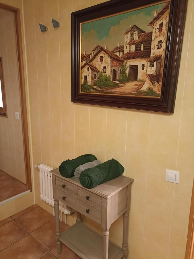Casa Acogedora Con Barbacoa Villa มิราเวต ภายนอก รูปภาพ