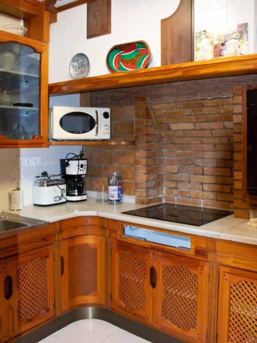 Casa Acogedora Con Barbacoa Villa มิราเวต ภายนอก รูปภาพ